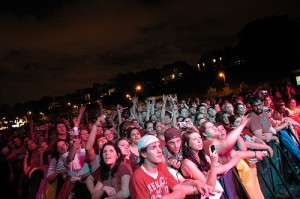 Memphis In May 2010 Crowd