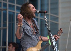 Bo Bice performs at Bridgstone Arena Stage