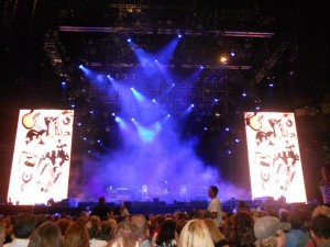 Paul McCartney - The Stage is set