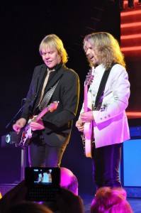 Styx In Concert - JY and Tommy Shaw