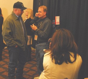 Mike Arnold Interviewing Garth Brooks