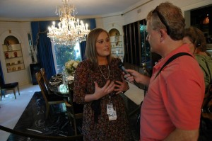 Alicia Dean Gives Audio Tour of Graceland