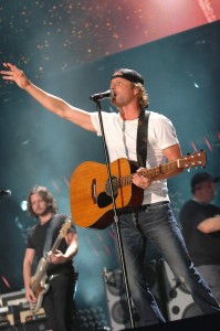 Dierks Bentley In Concert - CMA Music Fest 2011