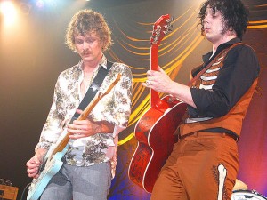 The Raconteurs In Concert