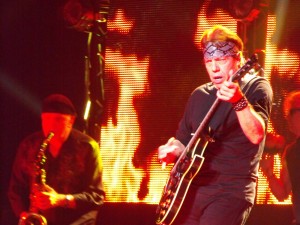 George Thorogood and the Destoyers In Concert - Nashville, TN - Wildhorse Saloon - 3-20-2012