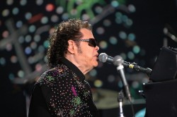 Ronnie Milsap - CMA Music Fest 2012 - Friday 6-8-2012