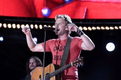 Dierks Bentley - CMA Music Festival 2012