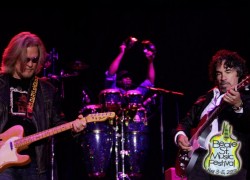 Daryl Hall and John Oates