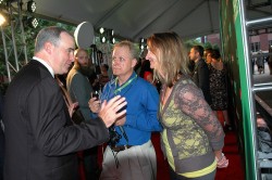 Alex Kendrick (Facing the Giants, Courageous) on the Red Carpet Talking to Mike and Sandra