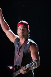 Kip Moore - CMA Music Festival 2013