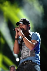 Luke Bryan - CMA Music Festival 2013