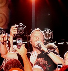 Dierks Bentley In Concert - CMA Music Festival 2013