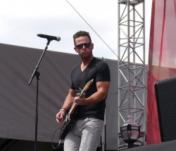 David Nail - Riverfront Park Stage