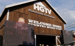 HGTV Barn - CMA Music Festival 2013